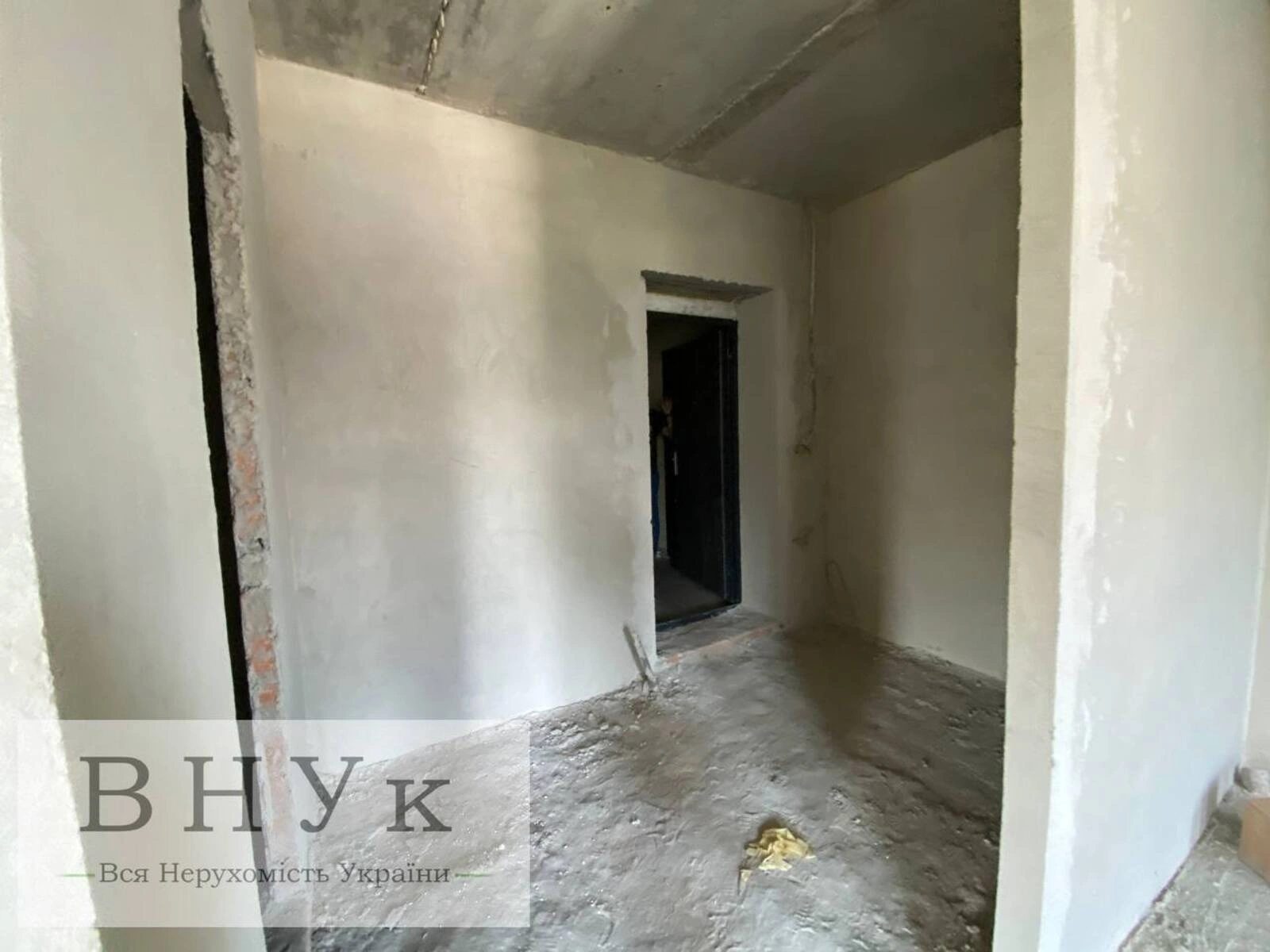 Продаж квартири 2 кімнати, 698 m², 4 пов./5 поверхів. Шпитальна вул., Тернопіль. 