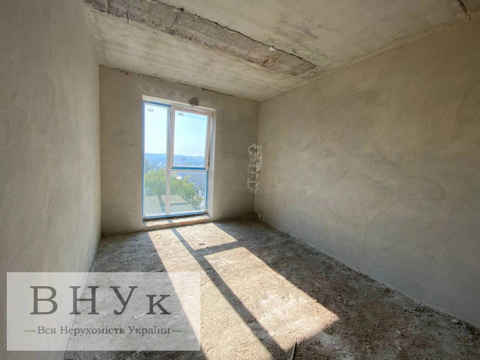 Продаж квартири 2 кімнати, 698 m², 4 пов./5 поверхів. Шпитальна вул., Тернопіль. 