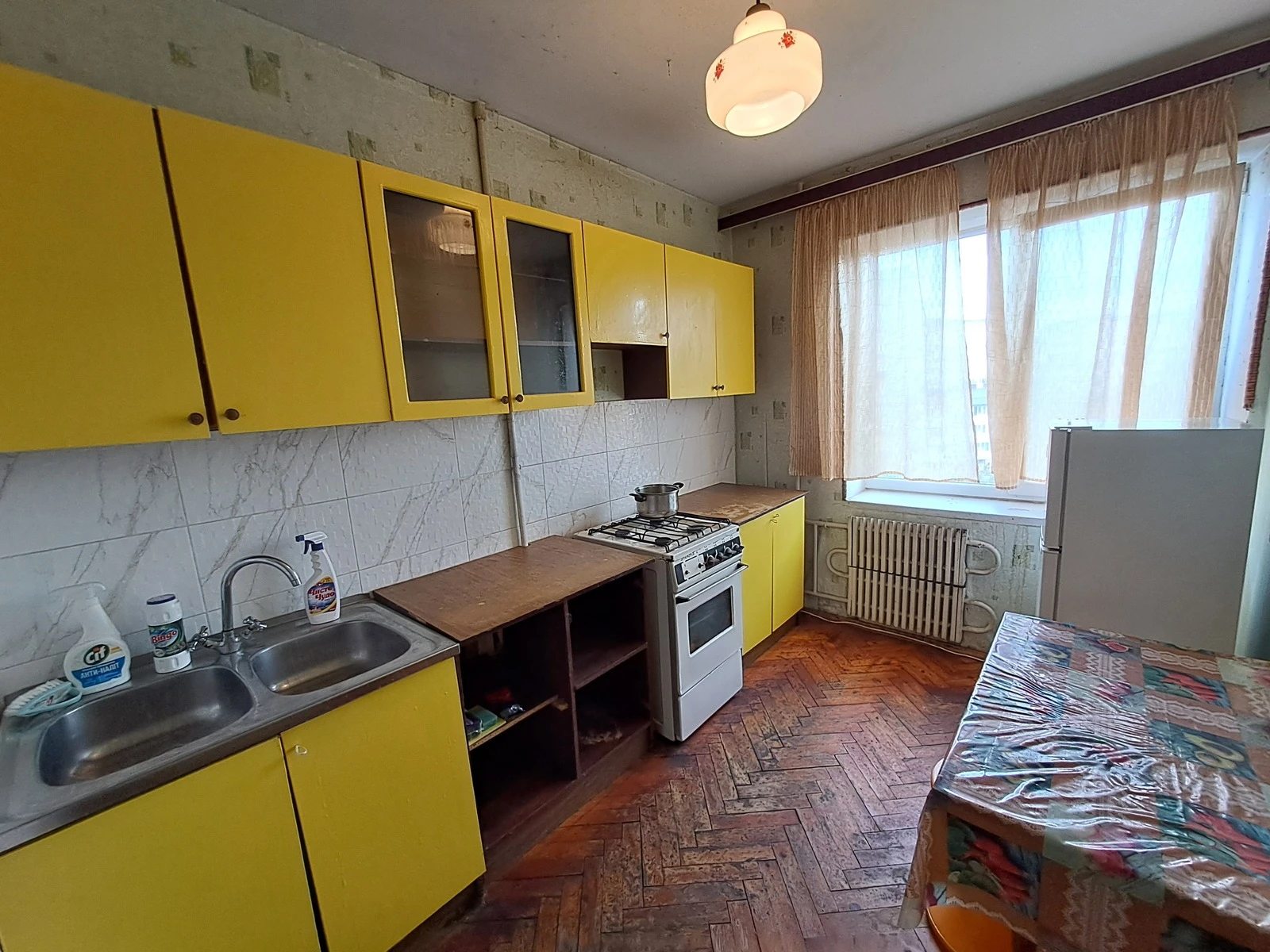 Apartment for rent 3 rooms, 65 m², 7th fl./9 floors. 1, Kupchynskoho R. vul., Ternopil. 