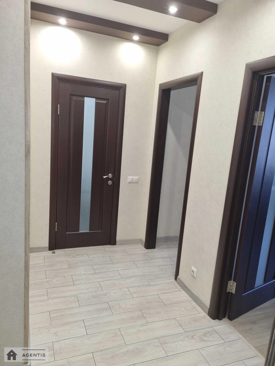 Здам квартиру 1 кімната, 48 m², 13 пов./24 поверхи. Вишгородська, Київ. 