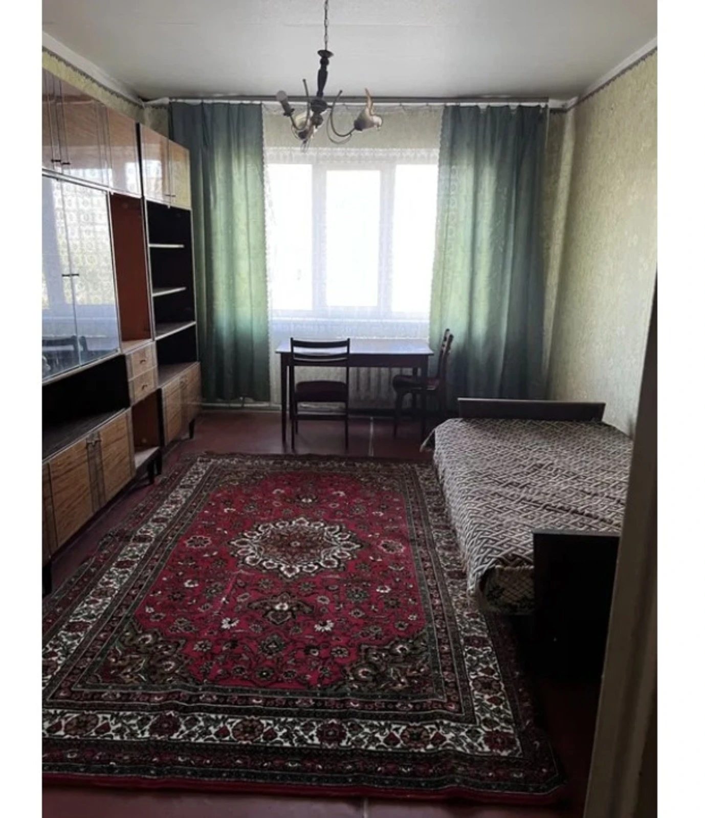 Продаж квартири 3 кімнати, 69 m², 6 пов./9 поверхів. 6, Докії Гуменної вул. (Юрія Смолича), Київ. 