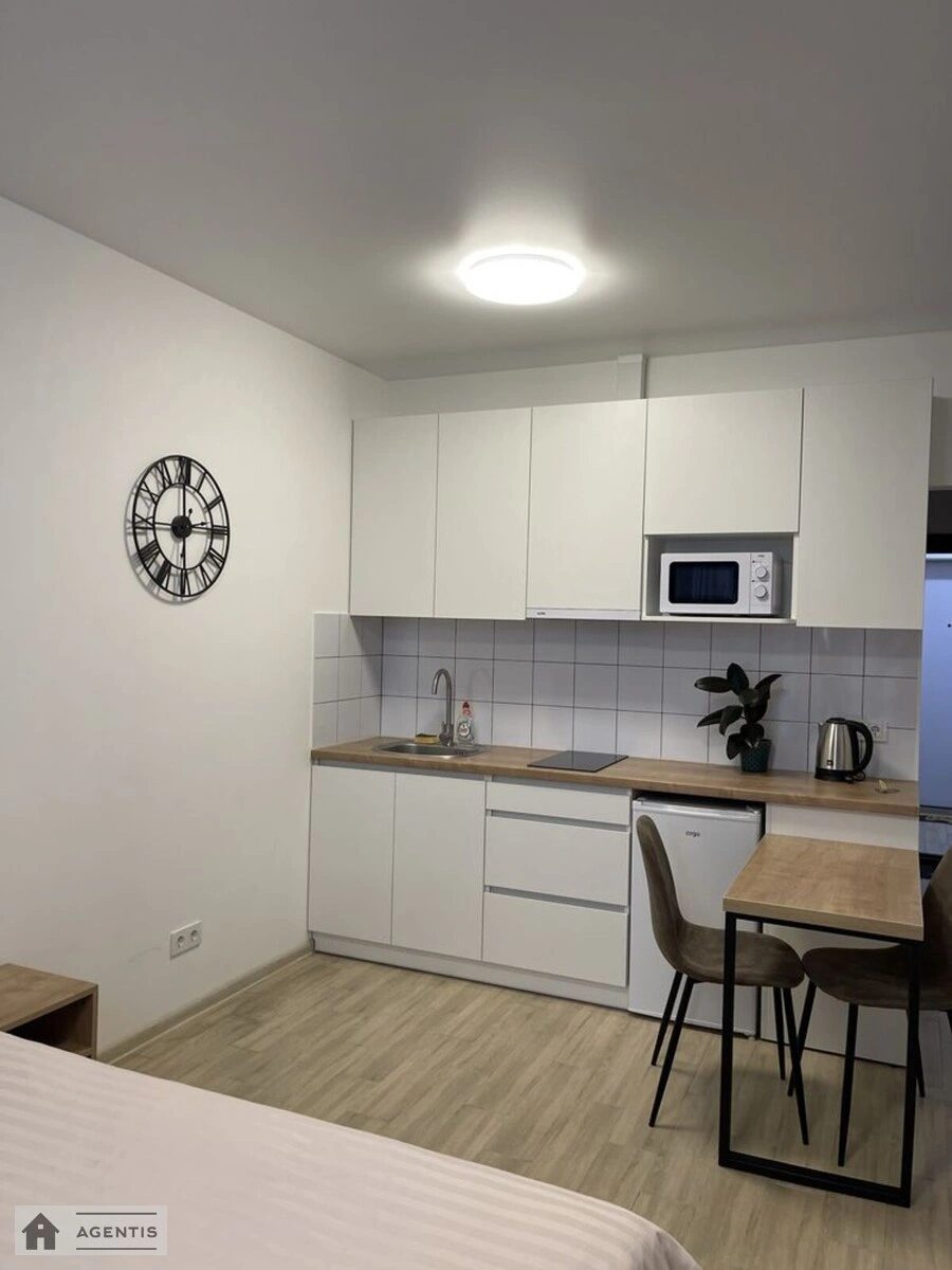 Сдам квартиру 1 комната, 27 m², 27 эт./33 этажа. 5, Берестейський просп. (Перемоги), Киев. 