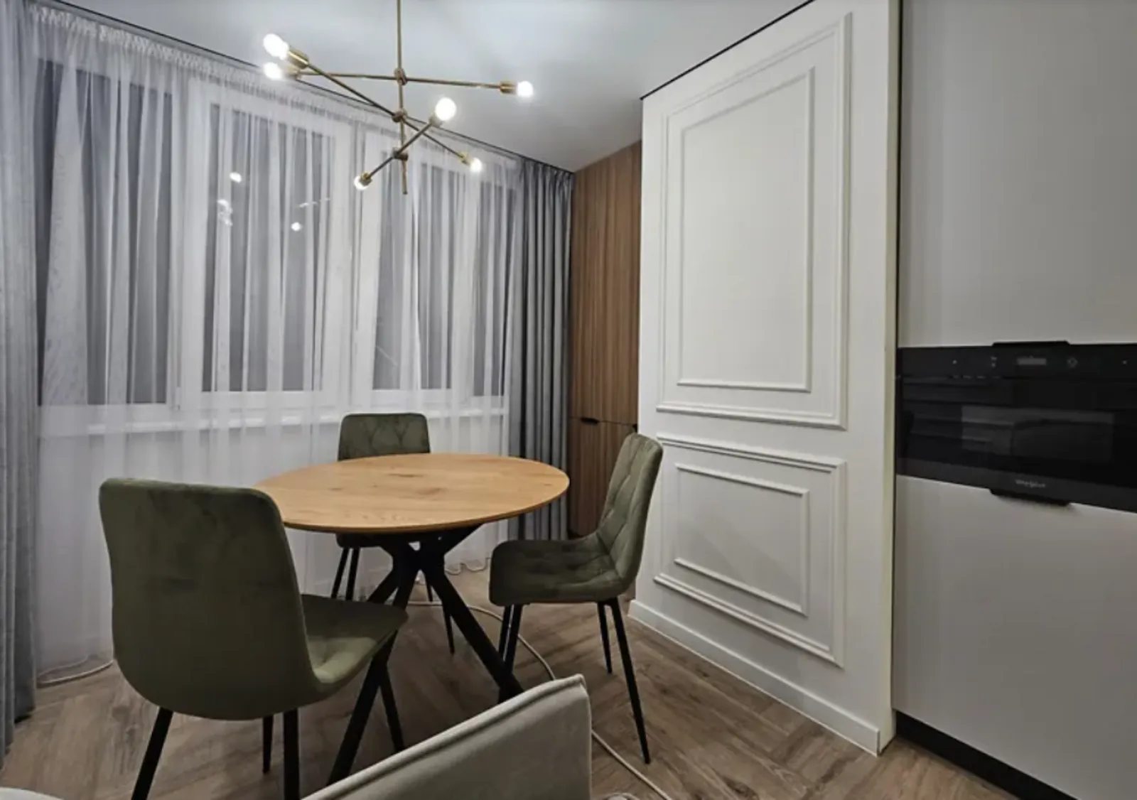 Продаж квартири 1 кімната, 47 m², 2 пов./10 поверхів. Канада, Тернопіль. 