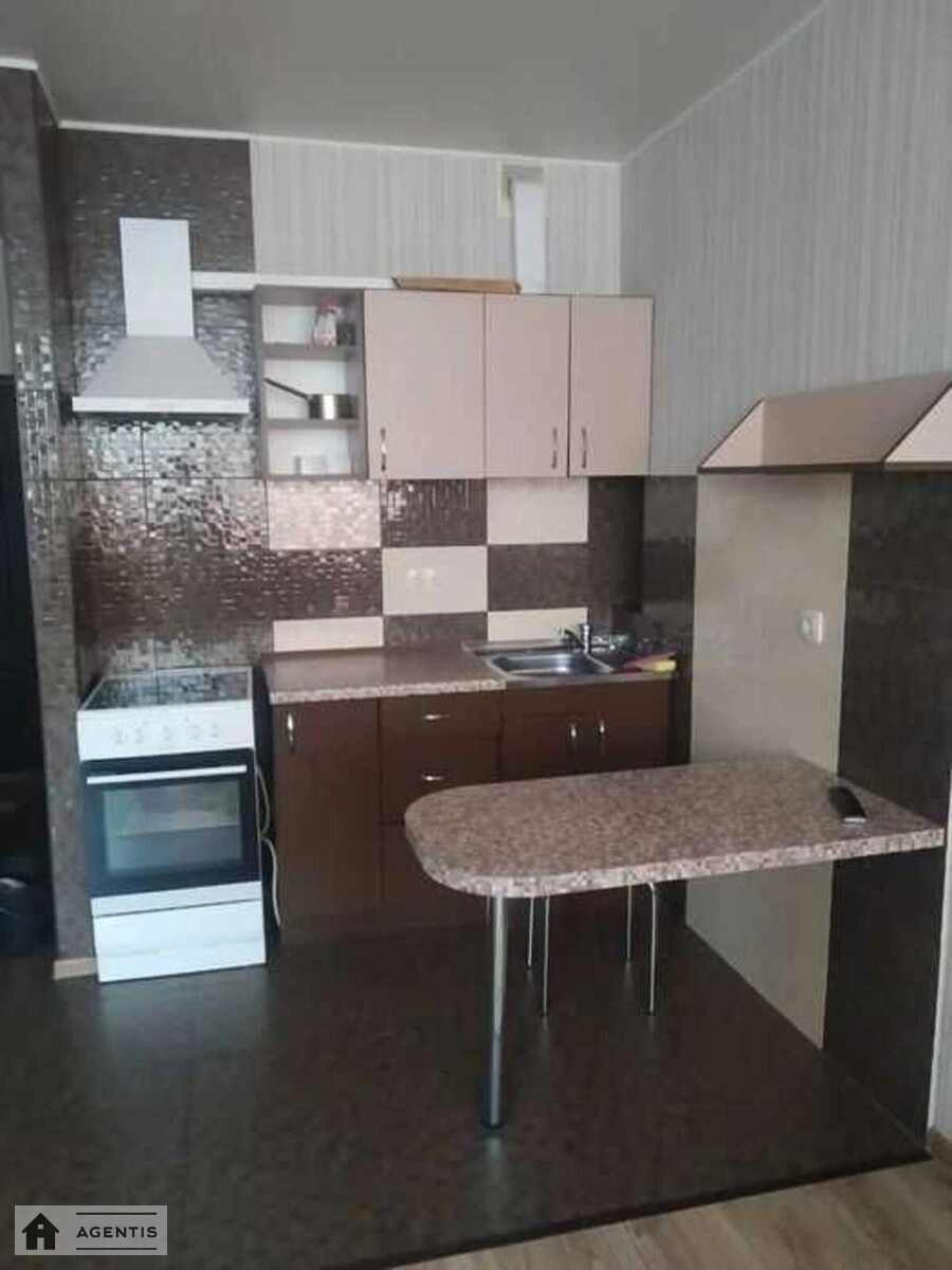 Здам квартиру 1 кімната, 31 m², 13 пов./16 поверхів. 15, Харківське 15, Київ. 