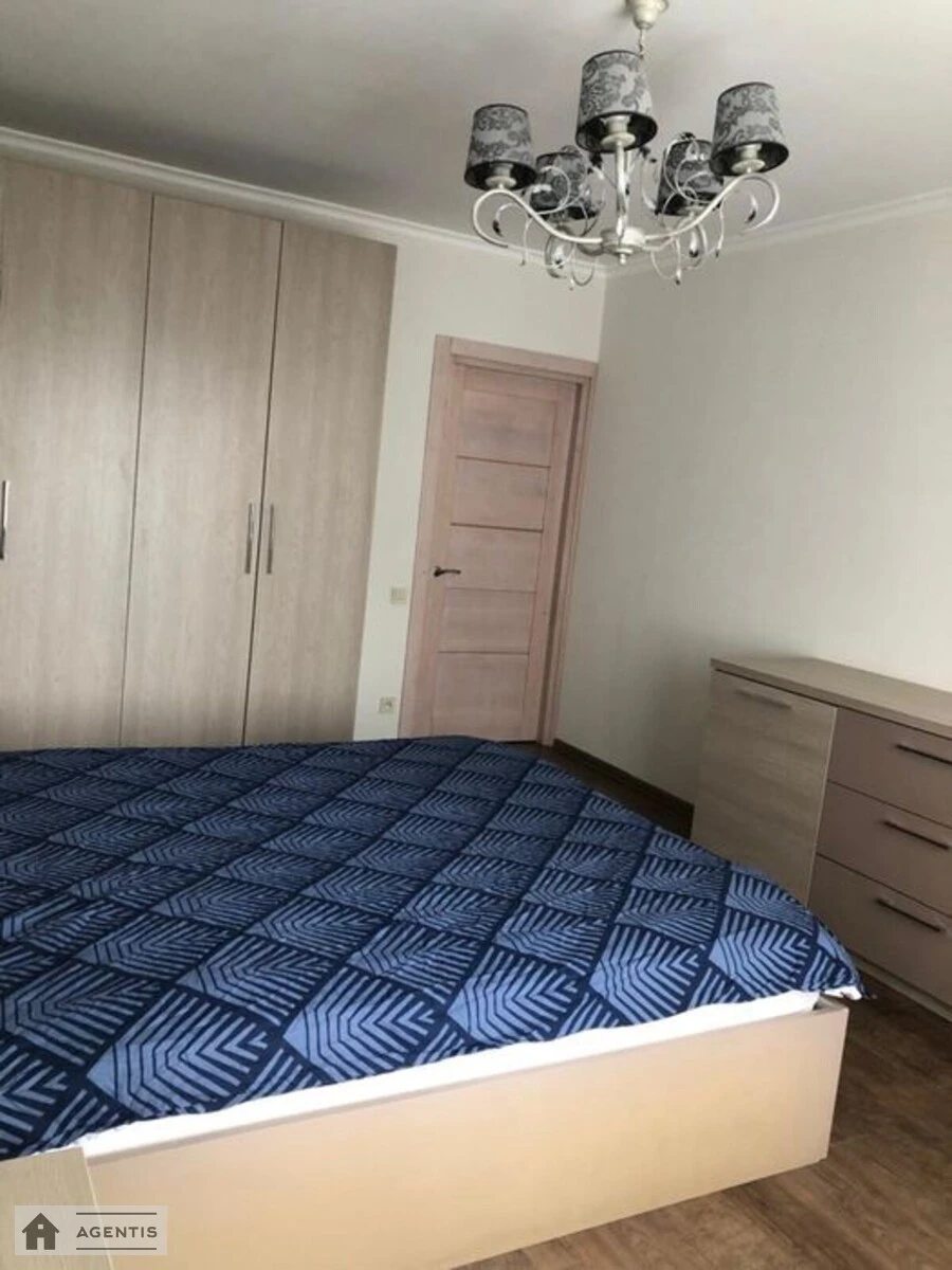 Сдам квартиру 2 комнаты, 72 m², 6 эт./24 этажа. 34, Юлії Здановської вул. (Михайла Ломоносова), Киев. 