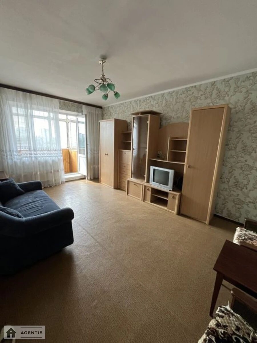 Apartment for rent 2 rooms, 53 m², 6th fl./9 floors. Irpinska, Kyiv. 