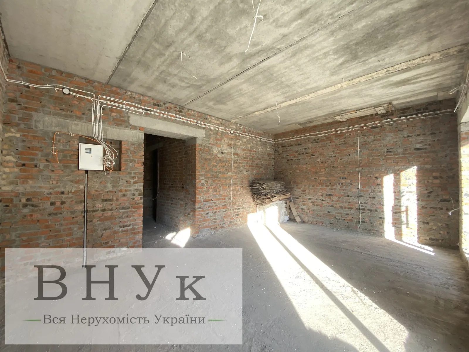 Apartments for sale 2 rooms, 507 m², 1st fl./11 floors. Korolova S. vul., Ternopil. 