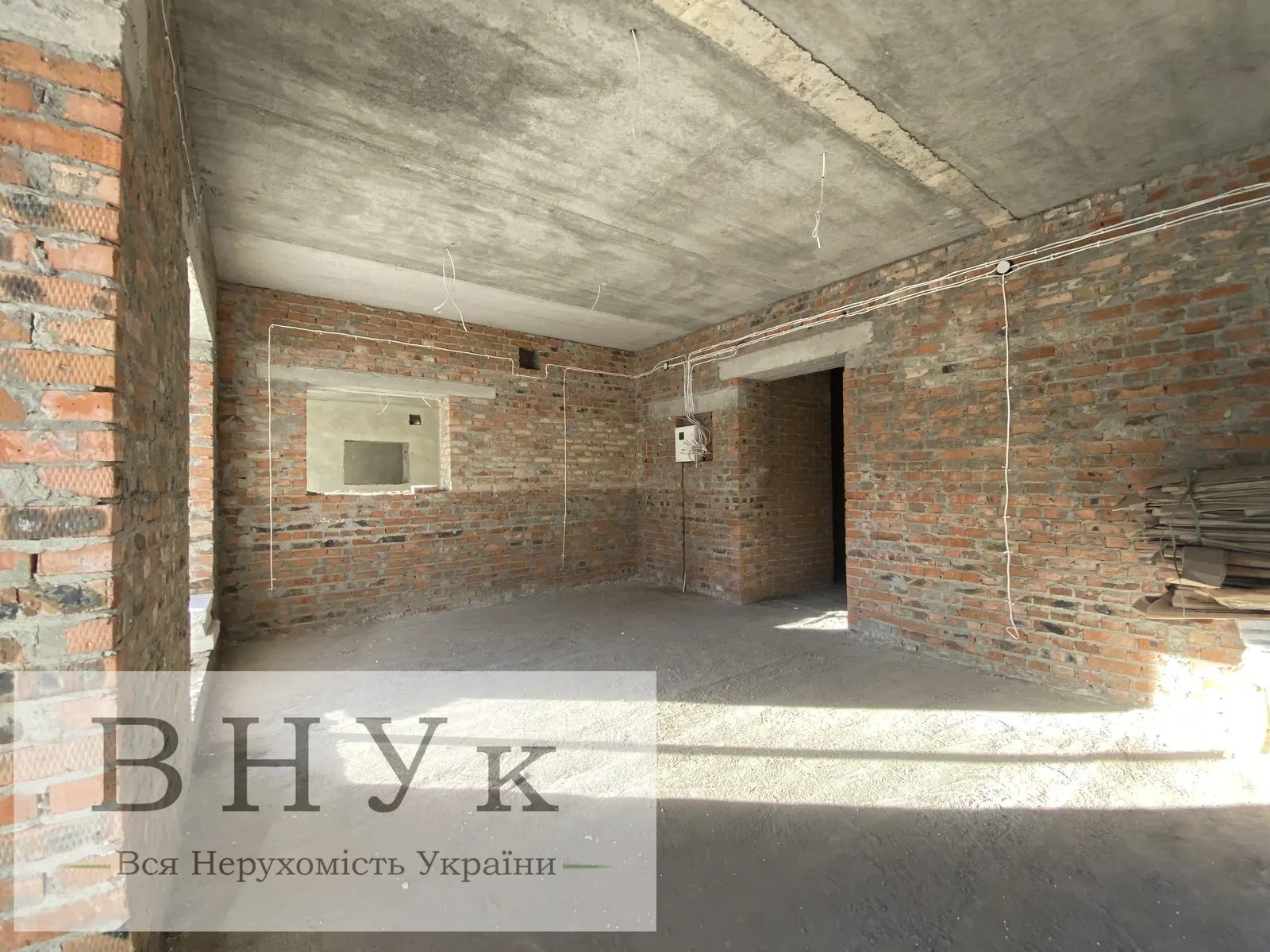 Apartments for sale 2 rooms, 507 m², 1st fl./11 floors. Korolova S. vul., Ternopil. 