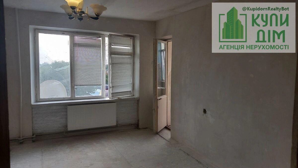 Apartments for sale 1 room, 49 m², 6th fl./9 floors. Yuriya Kovalenka vul. Konyeva Marshala, Kropyvnytskyy. 