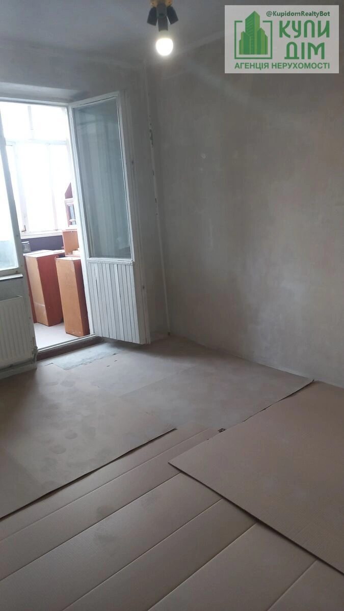 Продаж квартири 2 кімнати, 49 m², 6 пов./9 поверхів. Юрія Коваленка вул. (Конєва Маршала), Кропивницький. 