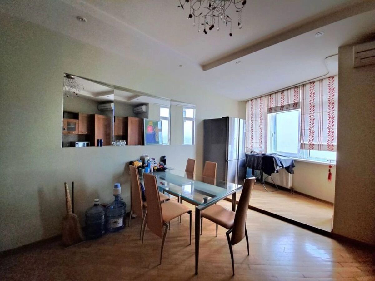 Apartment for rent 3 rooms, 110 m², 10th fl./25 floors. 23, Lesi Ukrayinky 23, Kyiv. 