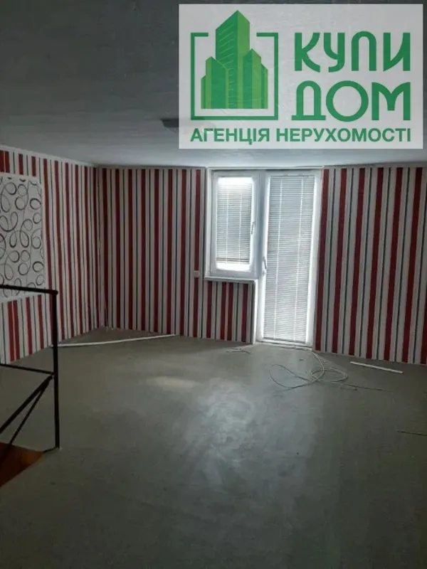 Продаж будинку 270 m², 2 поверхи. Передмiстя, Кропивницький. 