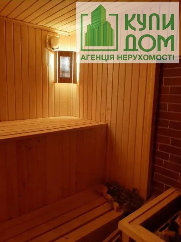 House for sale 270 m², 2 floors. Передмiстя, Kropyvnytskyy. 