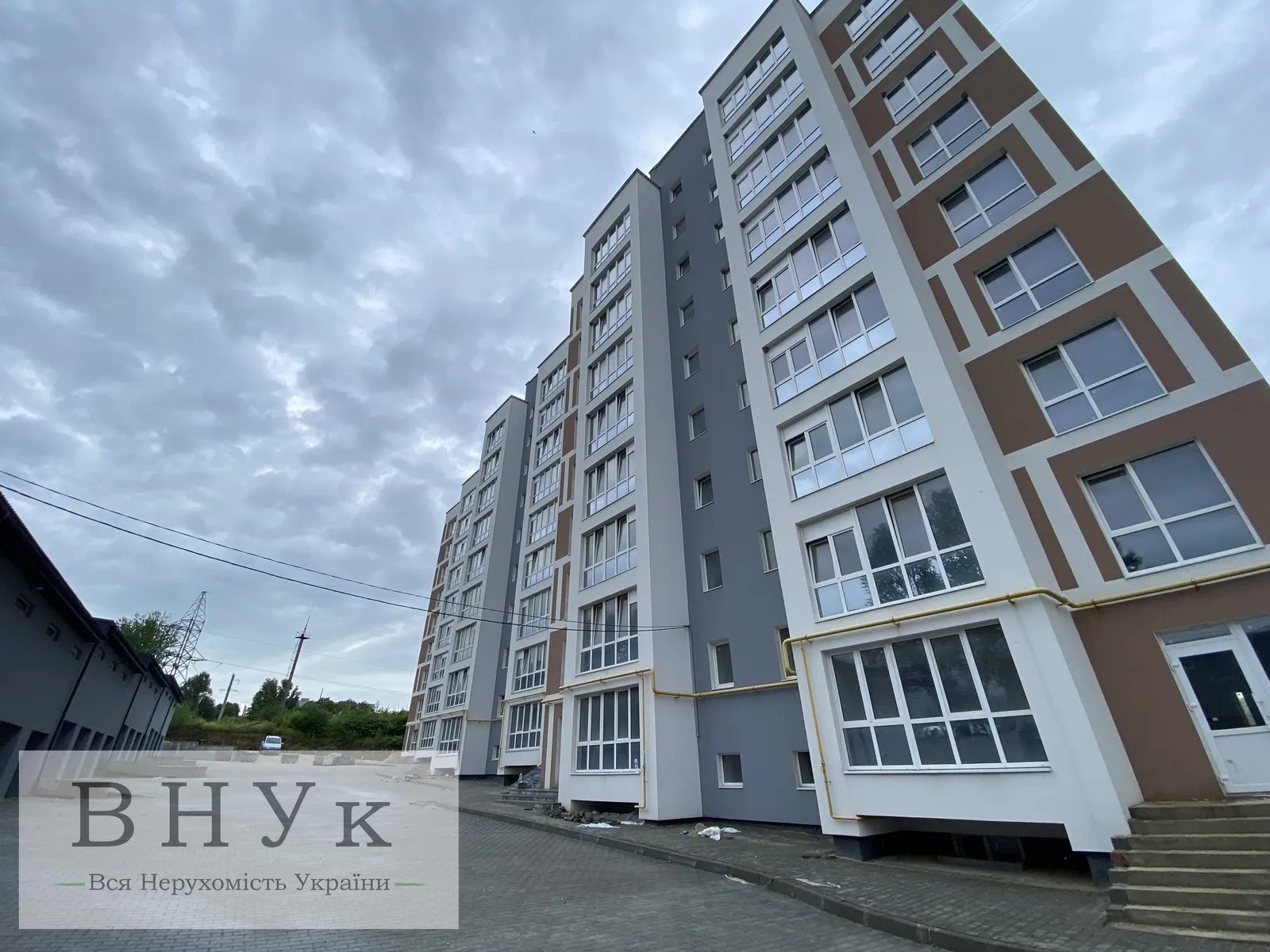 Apartments for sale 1 room, 46 m², 4th fl./10 floors. Tekstylna vul., Ternopil. 