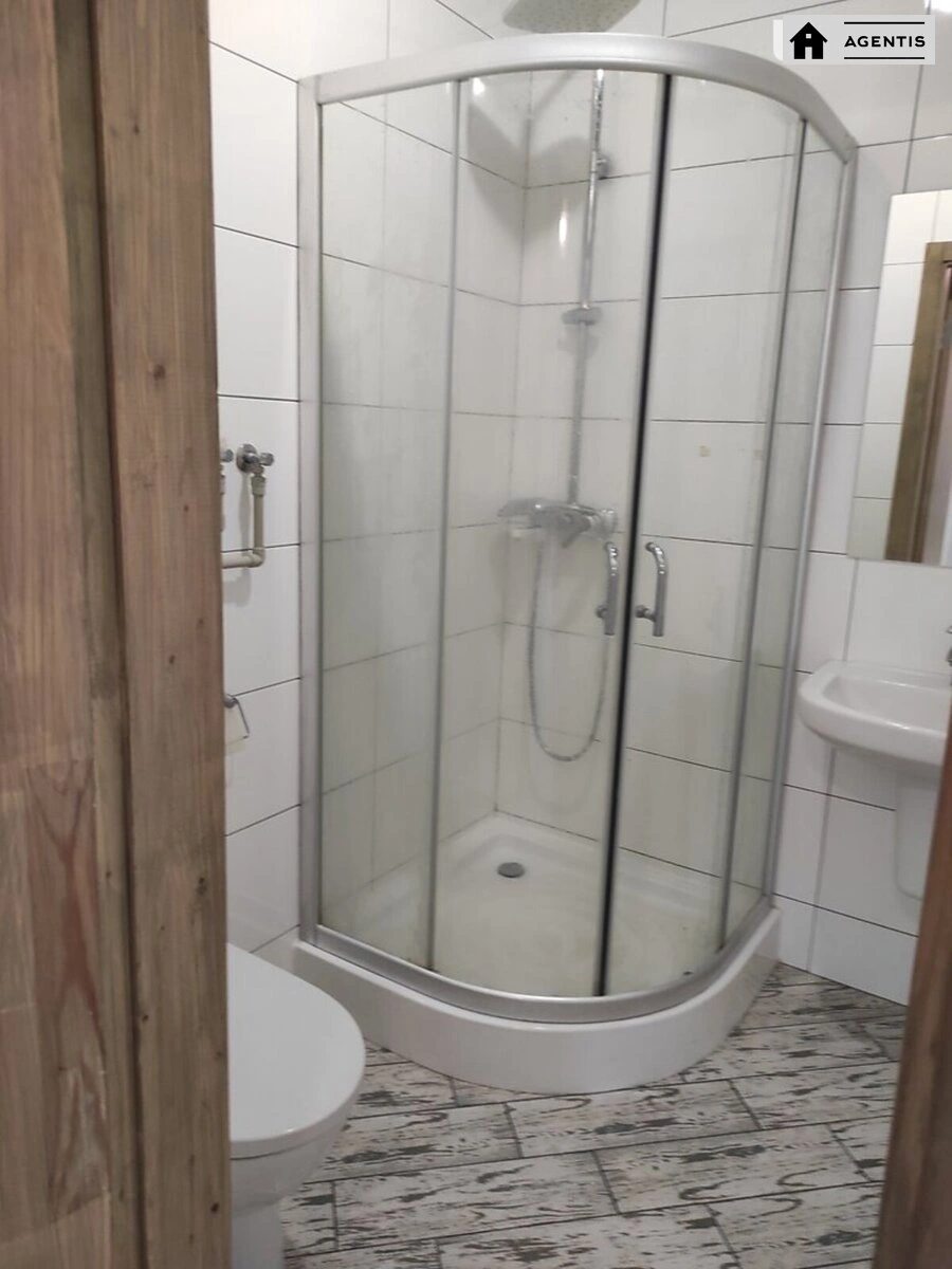 Сдам квартиру 1 комната, 44 m², 19 эт./19 этажей. 1, Авіаконструктора Ігоря Сікорського вул., Киев. 