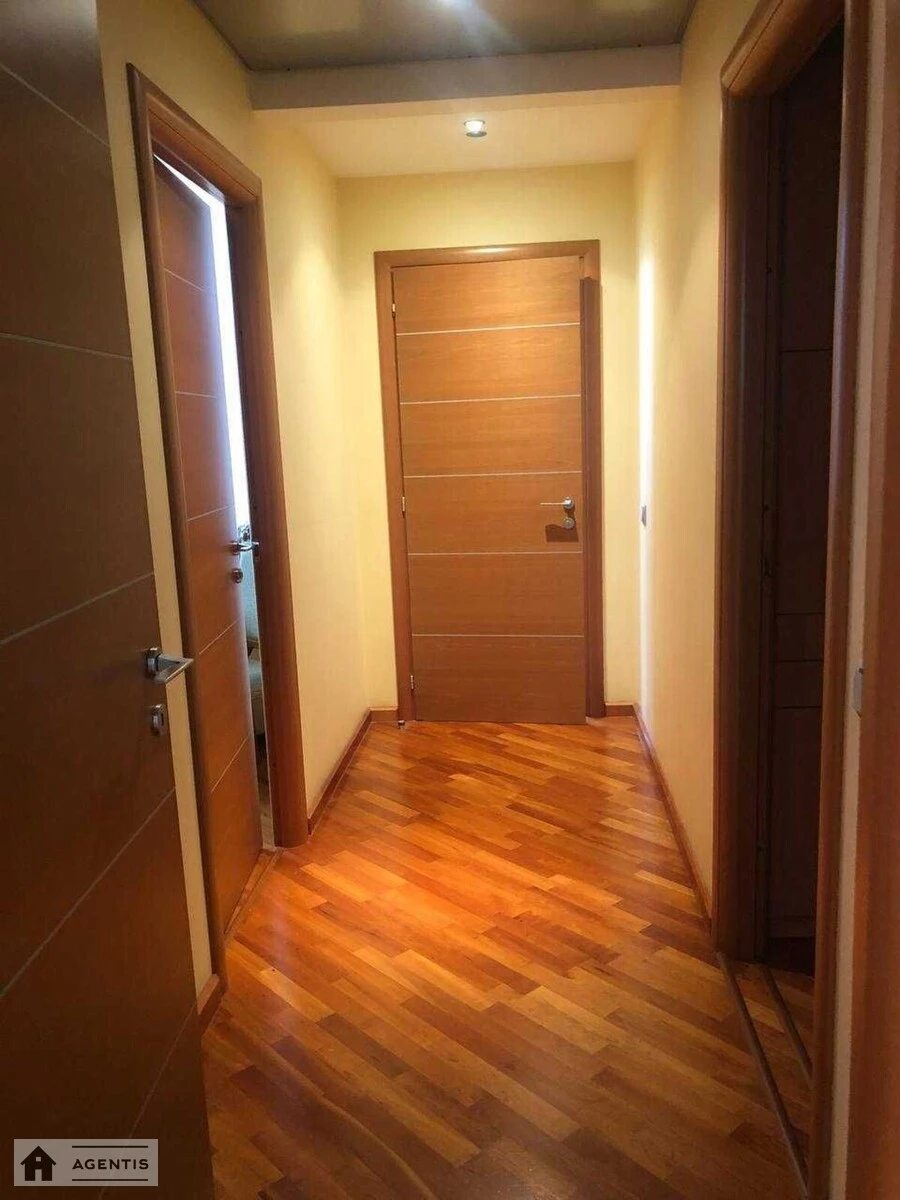 Apartment for rent 3 rooms, 158 m², 13th fl./16 floors. 49, Volodymyrska 49, Kyiv. 