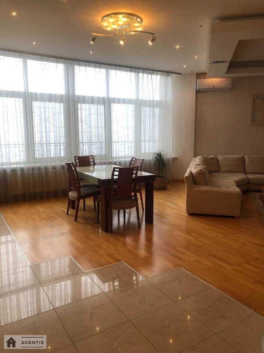 Apartment for rent 3 rooms, 158 m², 13th fl./16 floors. 49, Volodymyrska 49, Kyiv. 