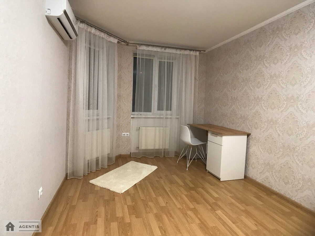 Сдам квартиру 1 комната, 37 m², 7 эт./11 этажей. 80, Толстого , Софиевская Борщаговка. 