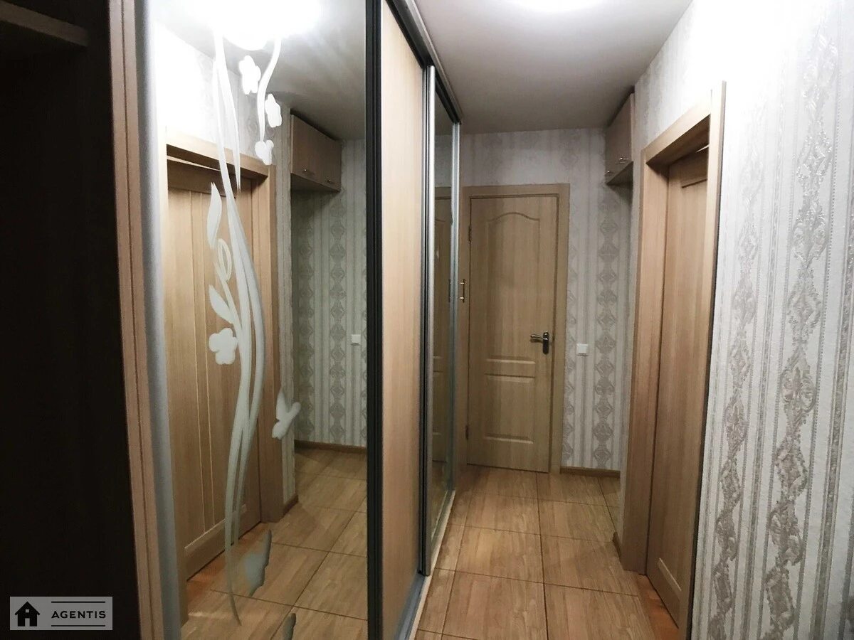 Здам квартиру 1 кімната, 37 m², 7 пов./11 поверхів. 80, Толстого , Софіївська Борщагівка. 