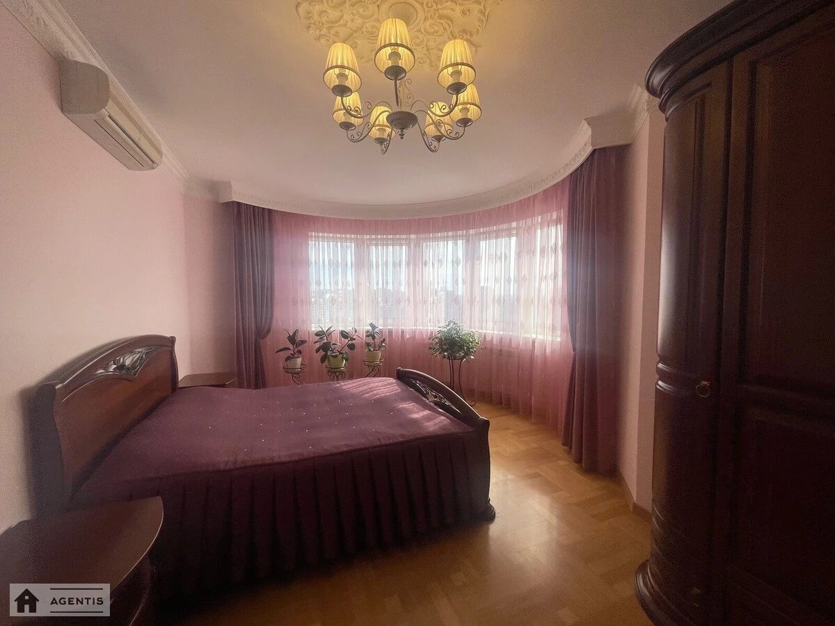 Apartment for rent 3 rooms, 126 m², 23rd fl./26 floors. 12, Sribnokilska 12, Kyiv. 