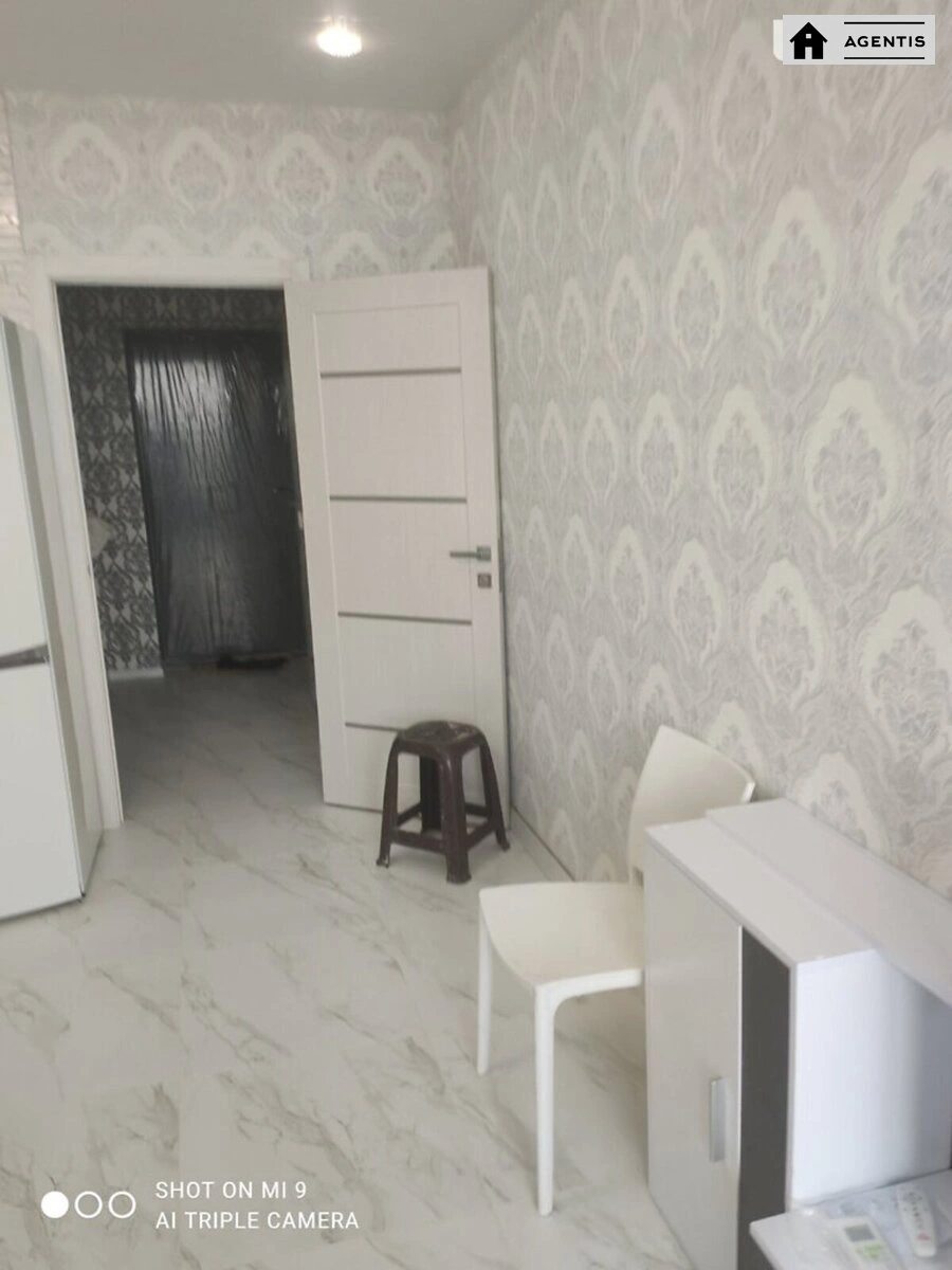 Сдам квартиру 1 комната, 31 m², 15 эт./26 этажей. 10, Кадетский Гай 10, Киев. 