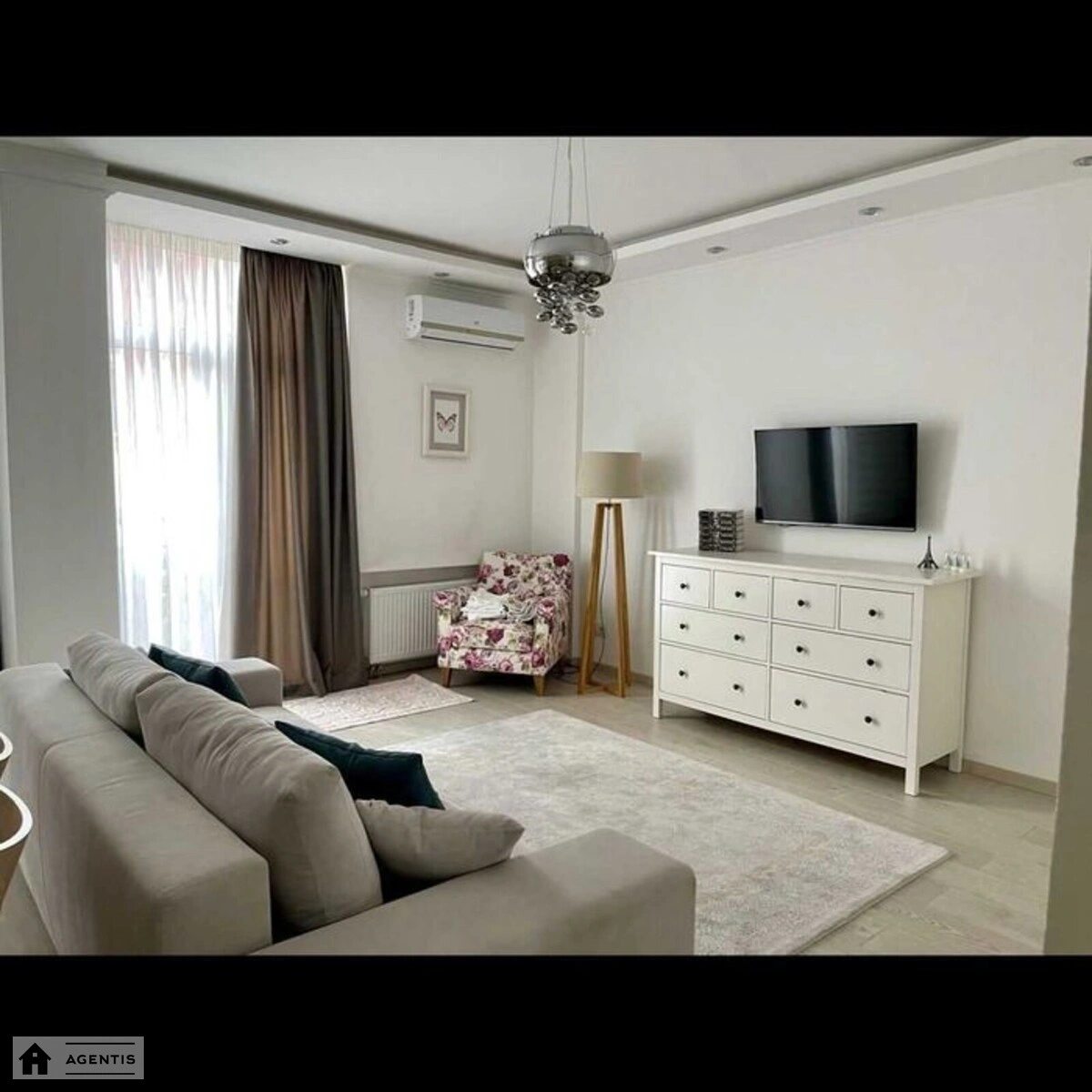 Apartment for rent 1 room, 42 m², 3rd fl./8 floors. Regeneratorna 4, Kyiv. 