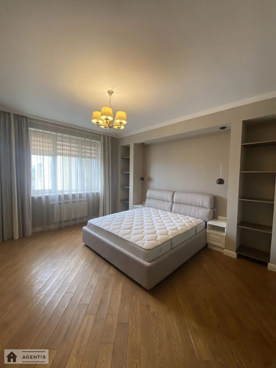 Apartment for rent 3 rooms, 150 m², 14th fl./25 floors. 72, Antonovycha vul. Horkoho, Kyiv. 