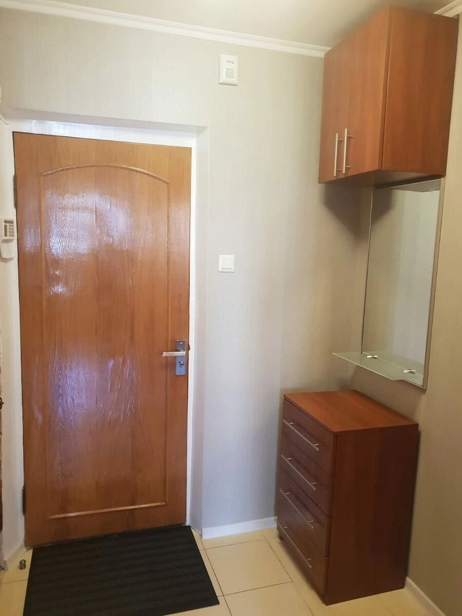 Apartment for rent 1 room, 35 m², 7th fl./9 floors. Demiyivska, Kyiv. 