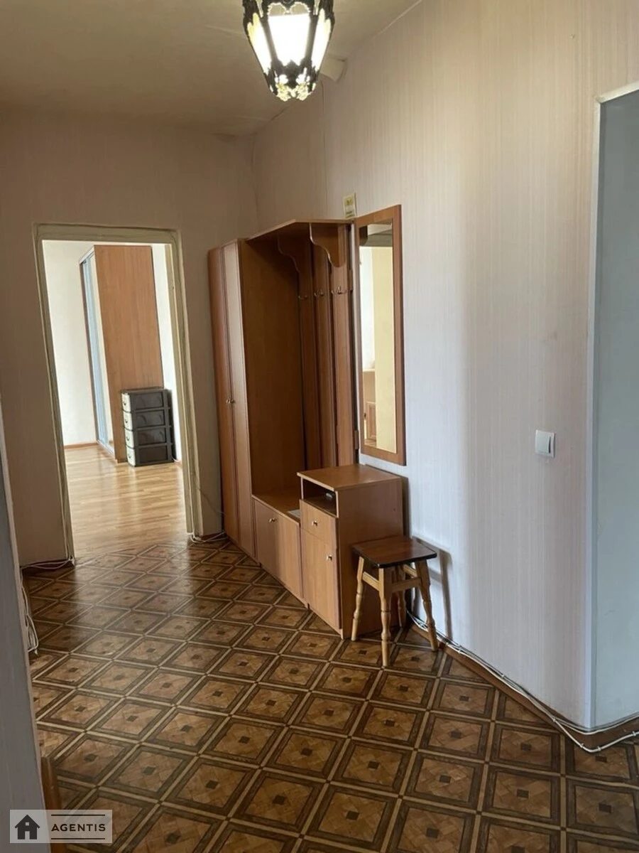 Здам квартиру 2 кімнати, 63 m², 15 пов./16 поверхів. 35, Анни Ахматової вул., Київ. 