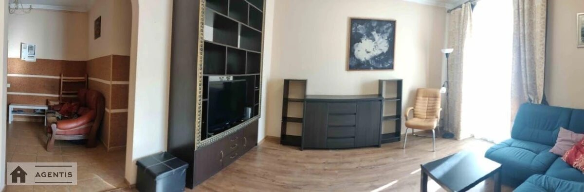 Apartment for rent 2 rooms, 50 m², 3rd fl./3 floors. Solomyanskyy rayon, Kyiv. 