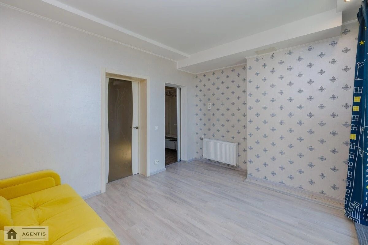 Apartment for rent 3 rooms, 110 m², 10th fl./19 floors. 35, Yamska 35, Kyiv. 