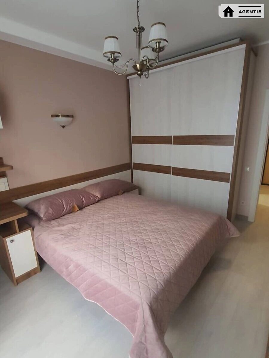 Сдам квартиру 1 комната, 41 m², 13 эт./19 этажей. 26, Михайла Максимовича вул. (Онуфрія Трутенка), Киев. 