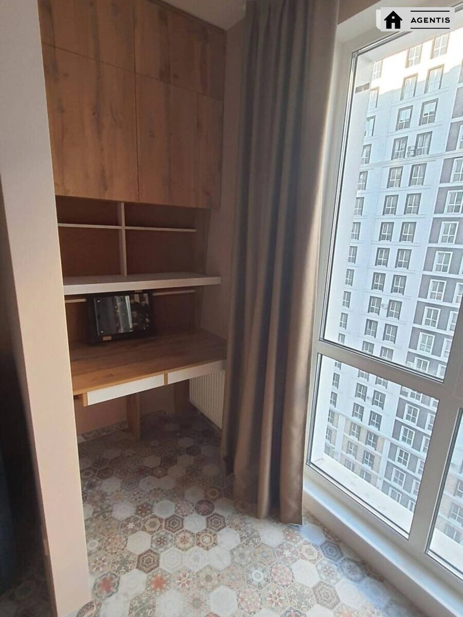 Сдам квартиру 1 комната, 41 m², 13 эт./19 этажей. 26, Михайла Максимовича вул. (Онуфрія Трутенка), Киев. 