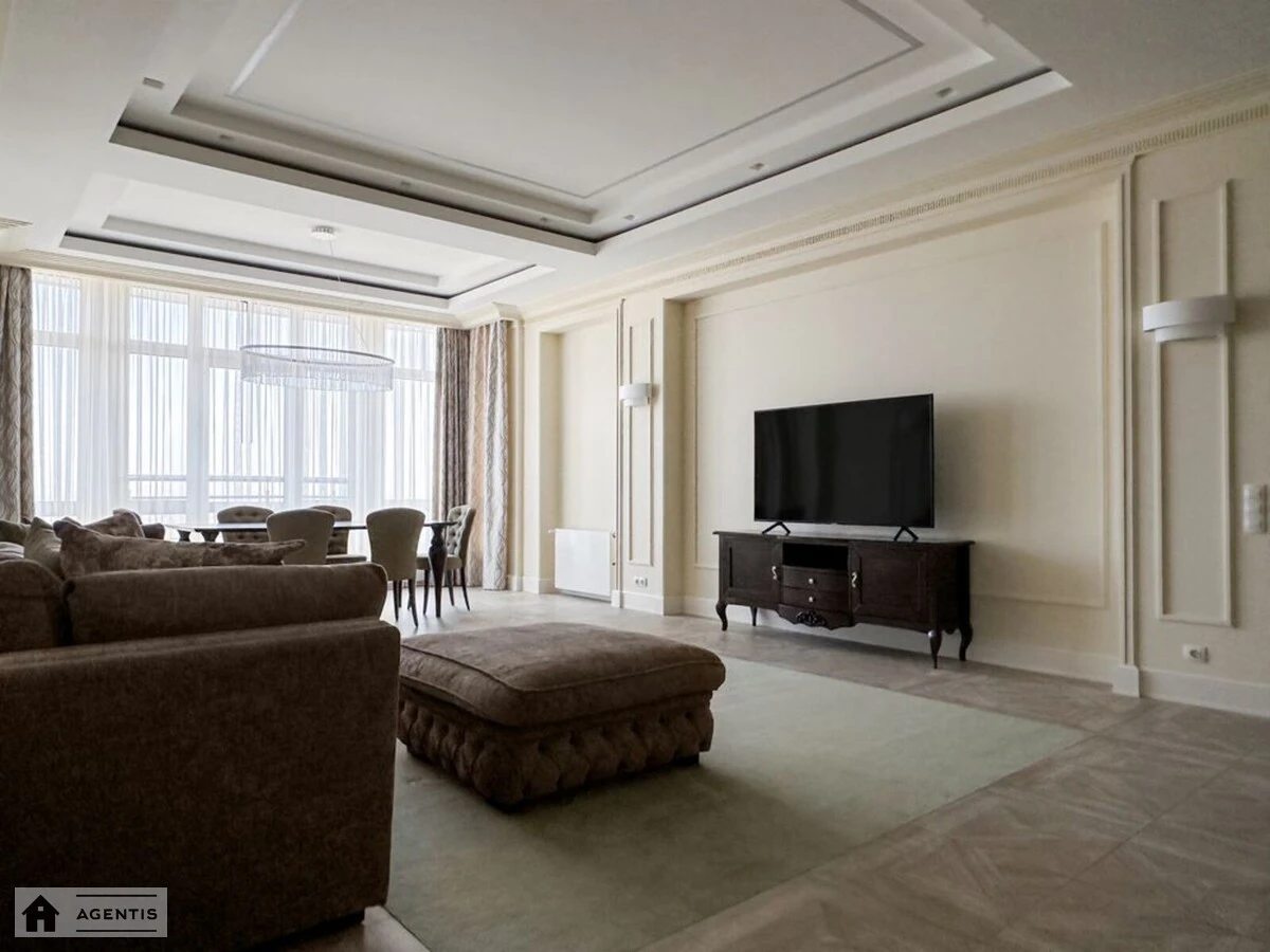 Apartment for rent 3 rooms, 165 m², 10th fl./11 floors. 9, Mykhayla Hrushevskoho vul., Kyiv. 