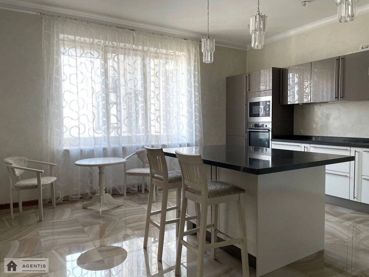 Apartment for rent 3 rooms, 160 m², 15th fl./16 floors. 2, Moldavska 2, Kyiv. 