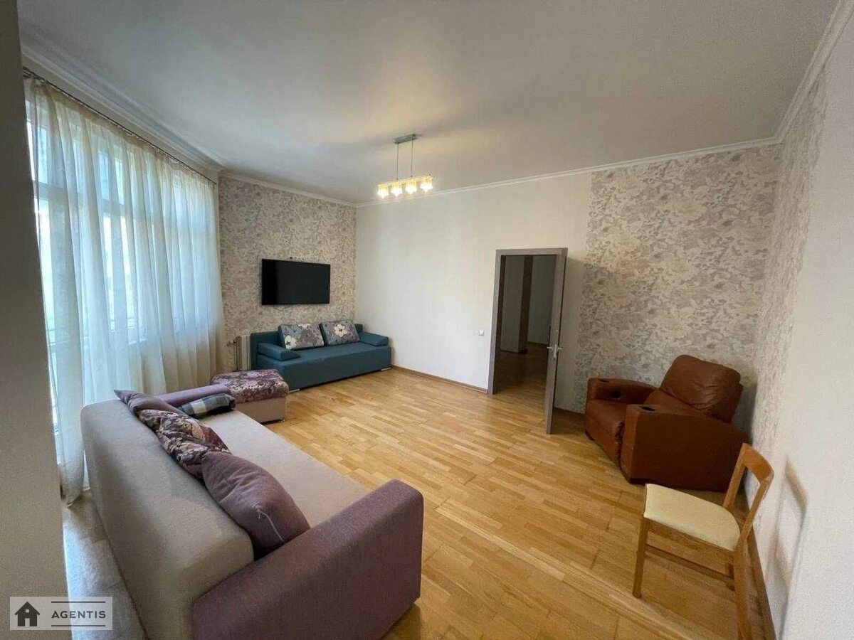 Apartment for rent 2 rooms, 110 m², 4th fl./9 floors. 36, Bulvarno-Kudryavska vul. Vorovskoho, Kyiv. 