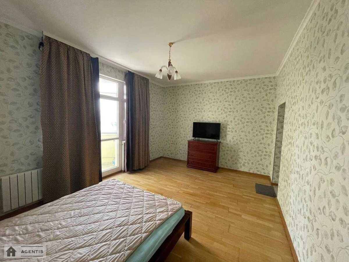 Apartment for rent 2 rooms, 110 m², 4th fl./9 floors. 36, Bulvarno-Kudryavska vul. Vorovskoho, Kyiv. 