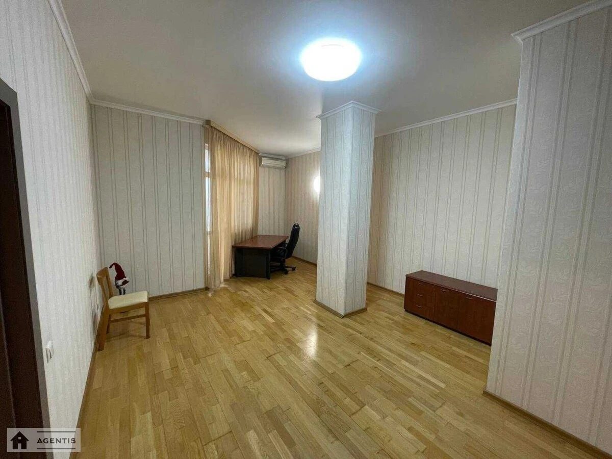 Apartment for rent 2 rooms, 110 m², 4th fl./9 floors. 36, Bulvarno-Kudryavska vul. Vorovskoho, Kyiv. 