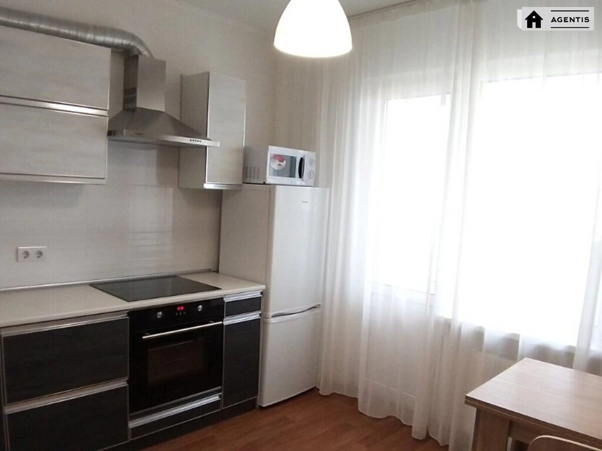 Сдам квартиру 1 комната, 40 m², 23 эт./25 этажей. 5, Софії Русової вул., Киев. 