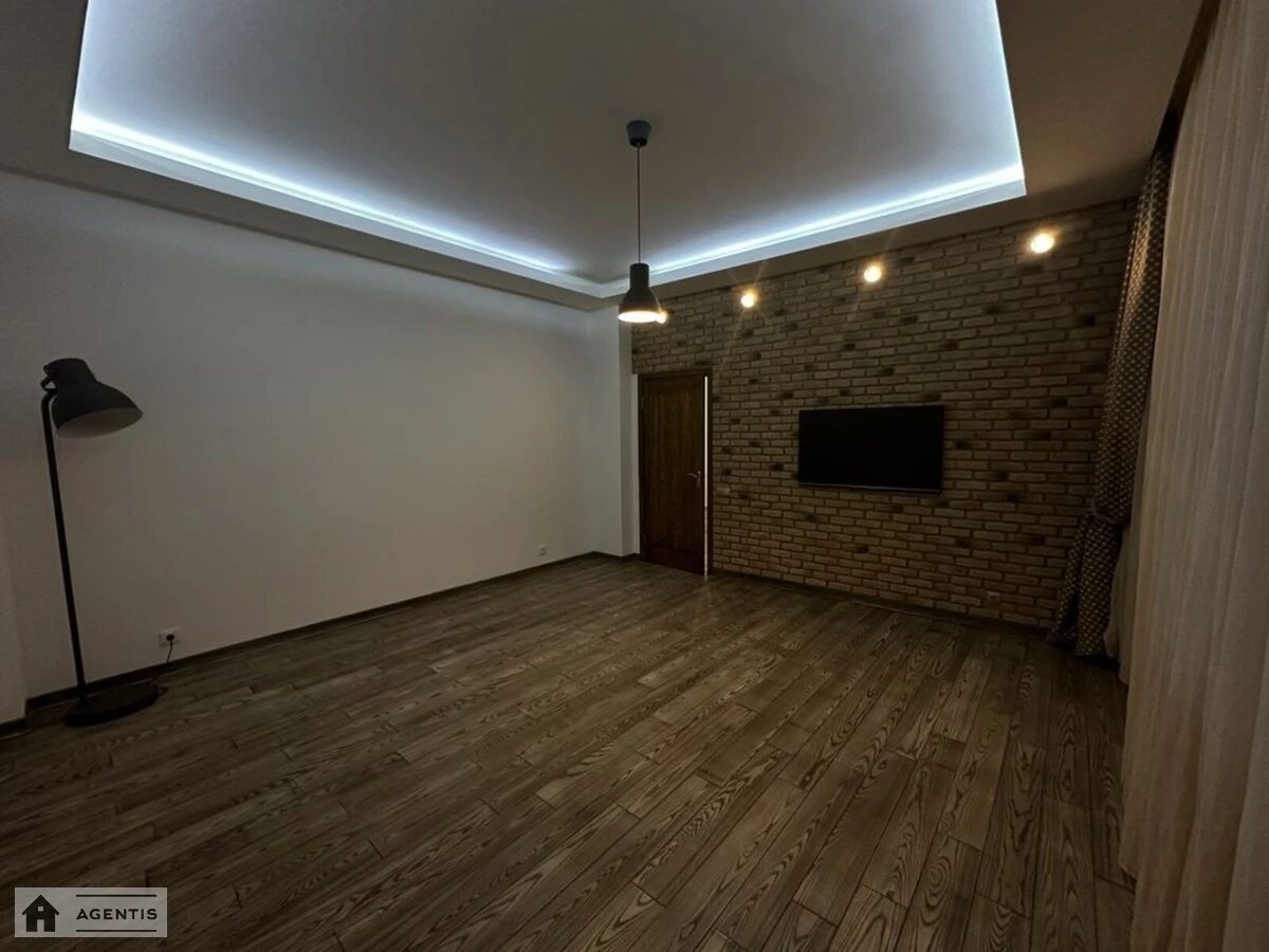 Apartment for rent 2 rooms, 80 m², 5th fl./16 floors. 16, Knyazhiy Zaton 16, Kyiv. 