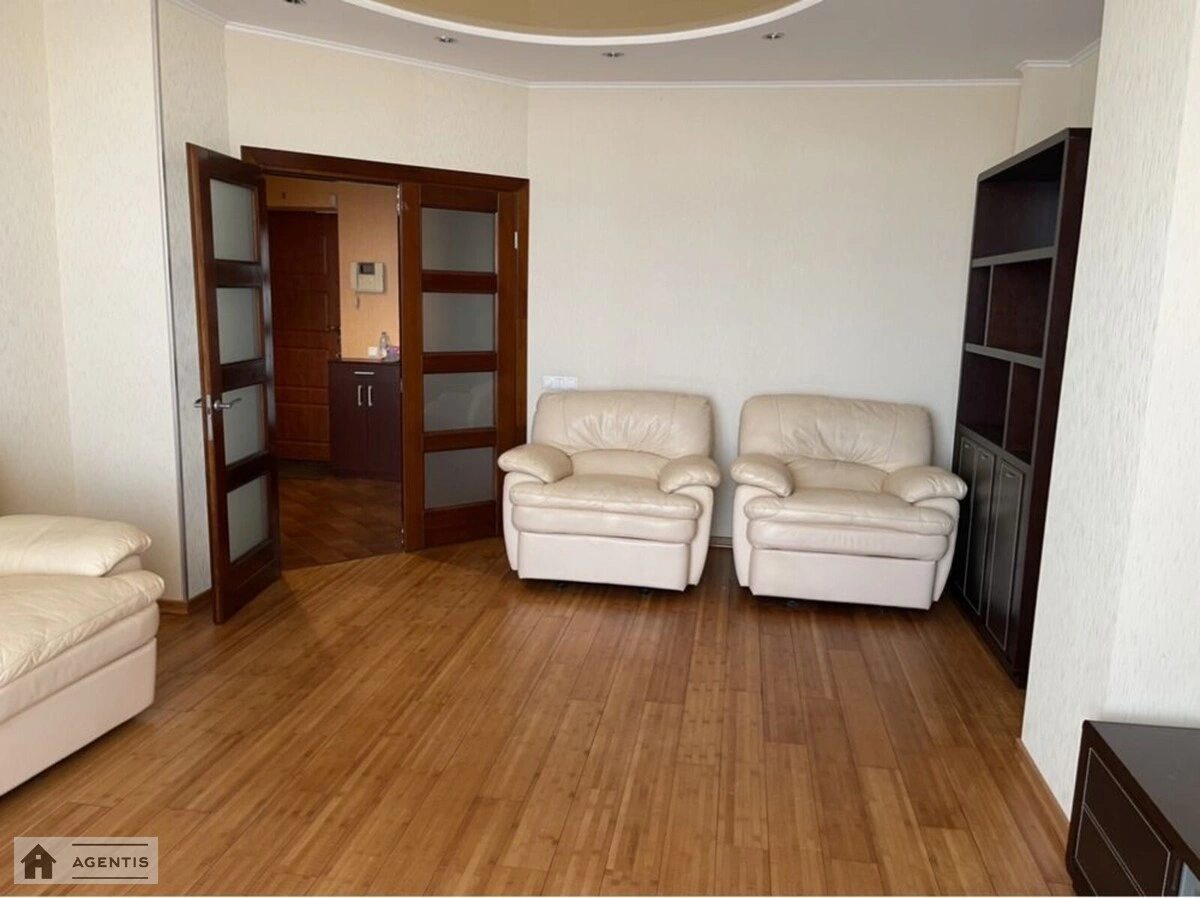 Apartment for rent 3 rooms, 93 m², 12th fl./23 floors. 8, Makiyivska 8, Kyiv. 