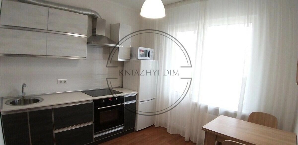 Apartment for rent 1 room, 40 m², 23rd fl./25 floors. 5, Sofiyi Rusovoyi vul., Kyiv. 