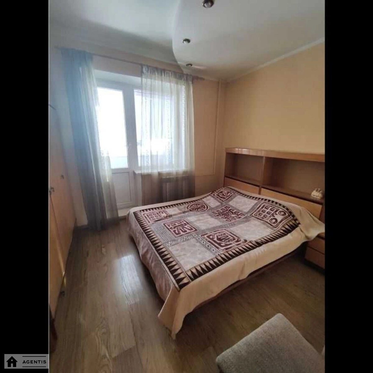 Здам квартиру 3 кімнати, 62 m², 4 пов./9 поверхів. 23, Якуба Коласа 23, Київ. 