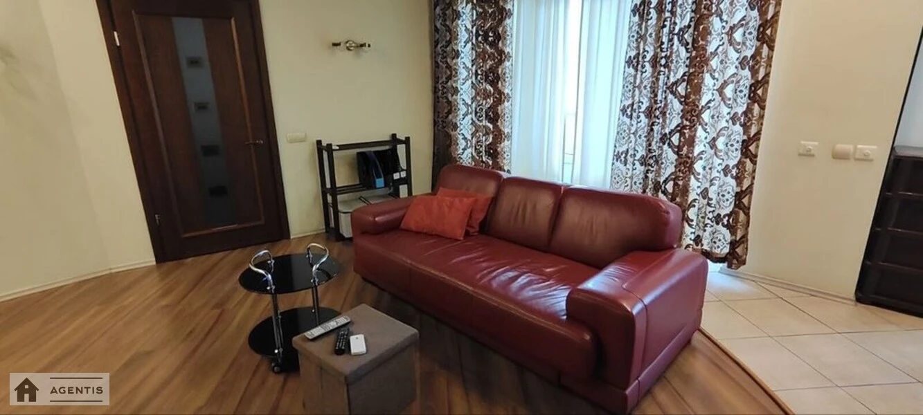 Apartment for rent 2 rooms, 55 m², 7th fl./8 floors. 29, Velyka Vaselkivska 29, Kyiv. 