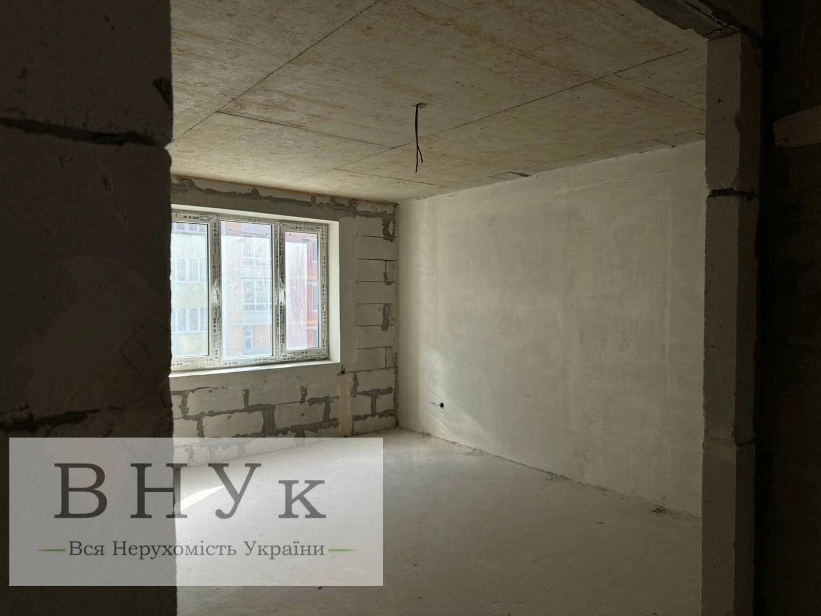 Apartments for sale 1 room, 42 m², 4th fl./10 floors. Troleybusna vul., Ternopil. 