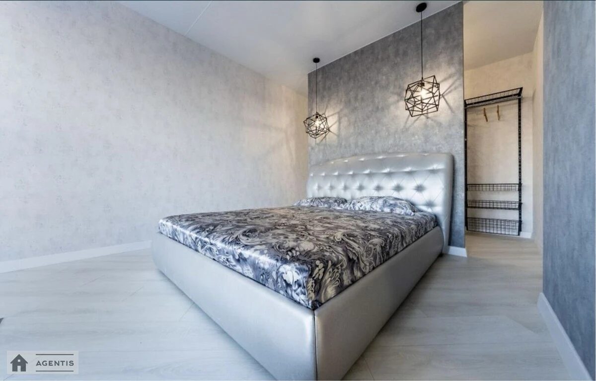 Сдам квартиру 2 комнаты, 60 m², 20 эт./25 этажей. 9, Академіка Глушкова просп., Киев. 