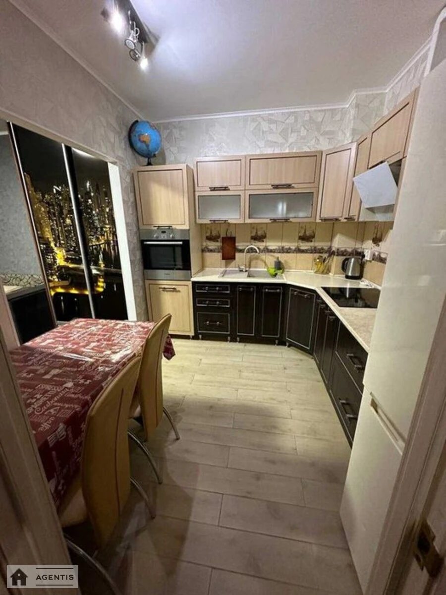 Здам квартиру 2 кімнати, 53 m², 2 пов./17 поверхів. 40, Клавдіївська 40, Київ. 