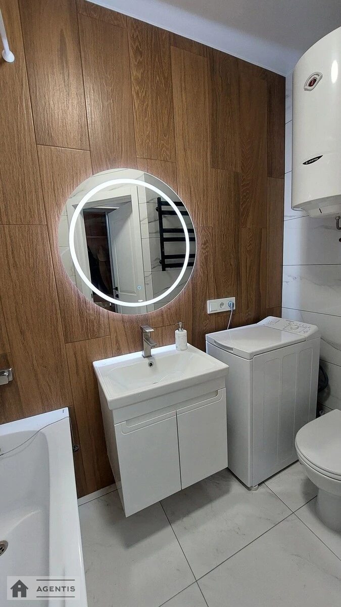 Здам квартиру 2 кімнати, 45 m², 8 пов./18 поверхів. 26, Михайла Максимовича вул. (Онуфрія Трутенка), Київ. 