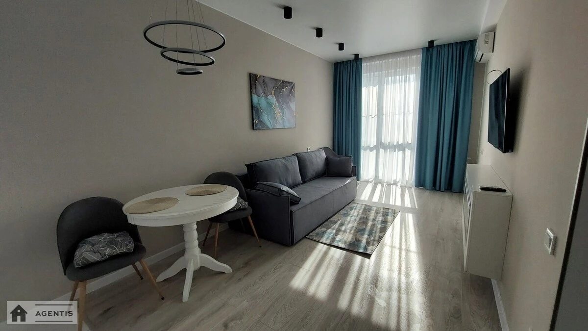 Apartment for rent 2 rooms, 45 m², 8th fl./18 floors. 26, Mykhayla Maksymovycha vul. Onufriya Trutenka, Kyiv. 