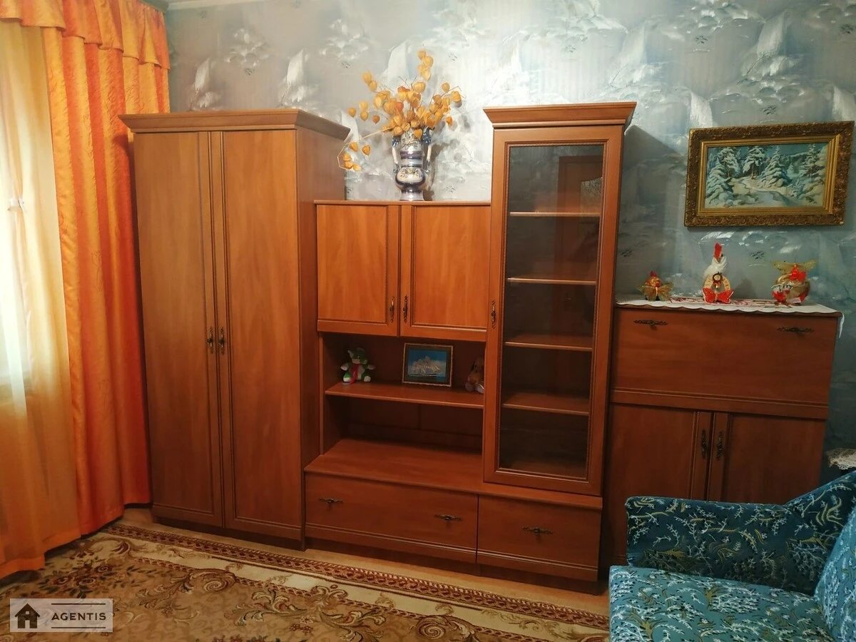 Здам квартиру 2 кімнати, 58 m², 13 пов./16 поверхів. 1, Леся Курбаса 1, Київ. 